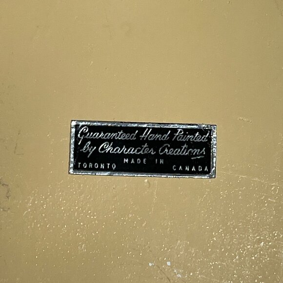 Vintage Chalkware Wall Plaque Toronto Canada Character Creations Handmade 11.5" - Picture 5 of 8